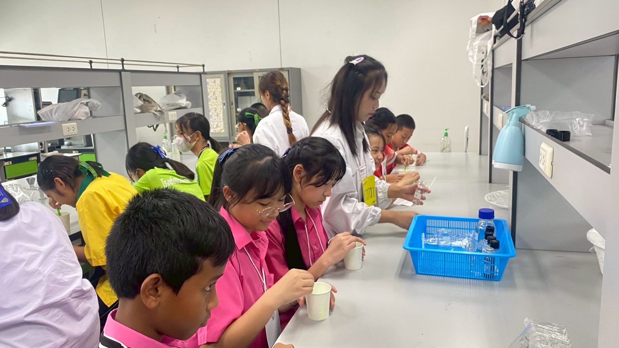 คณะวิทยาศาสตร์ประยุกต์ มจพ. จัดกิจกรรม “pH กับสบู่มหัศจรรย์” จุดประกายแรงบันดาลใจวิทยาศาสตร์ในโครงการมหาวิทยาลัยเด็ก